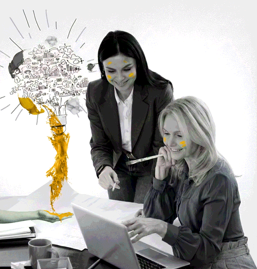 Equipe colaborando na Intuitu